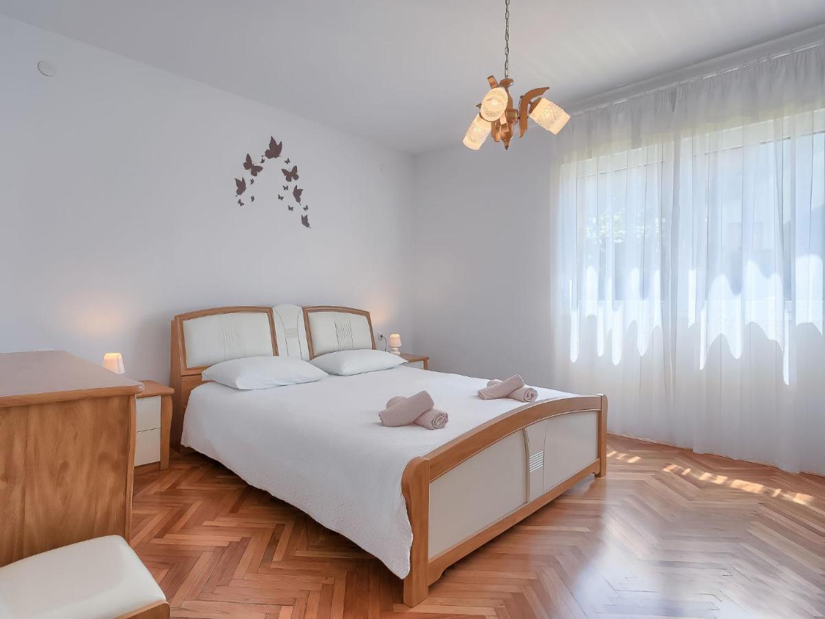 PUY Holiday Home Rovere By Interhome מראה חיצוני תמונה